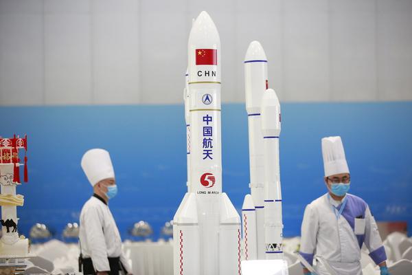首颗香港制造的卫星总装下线 将于11月底发射